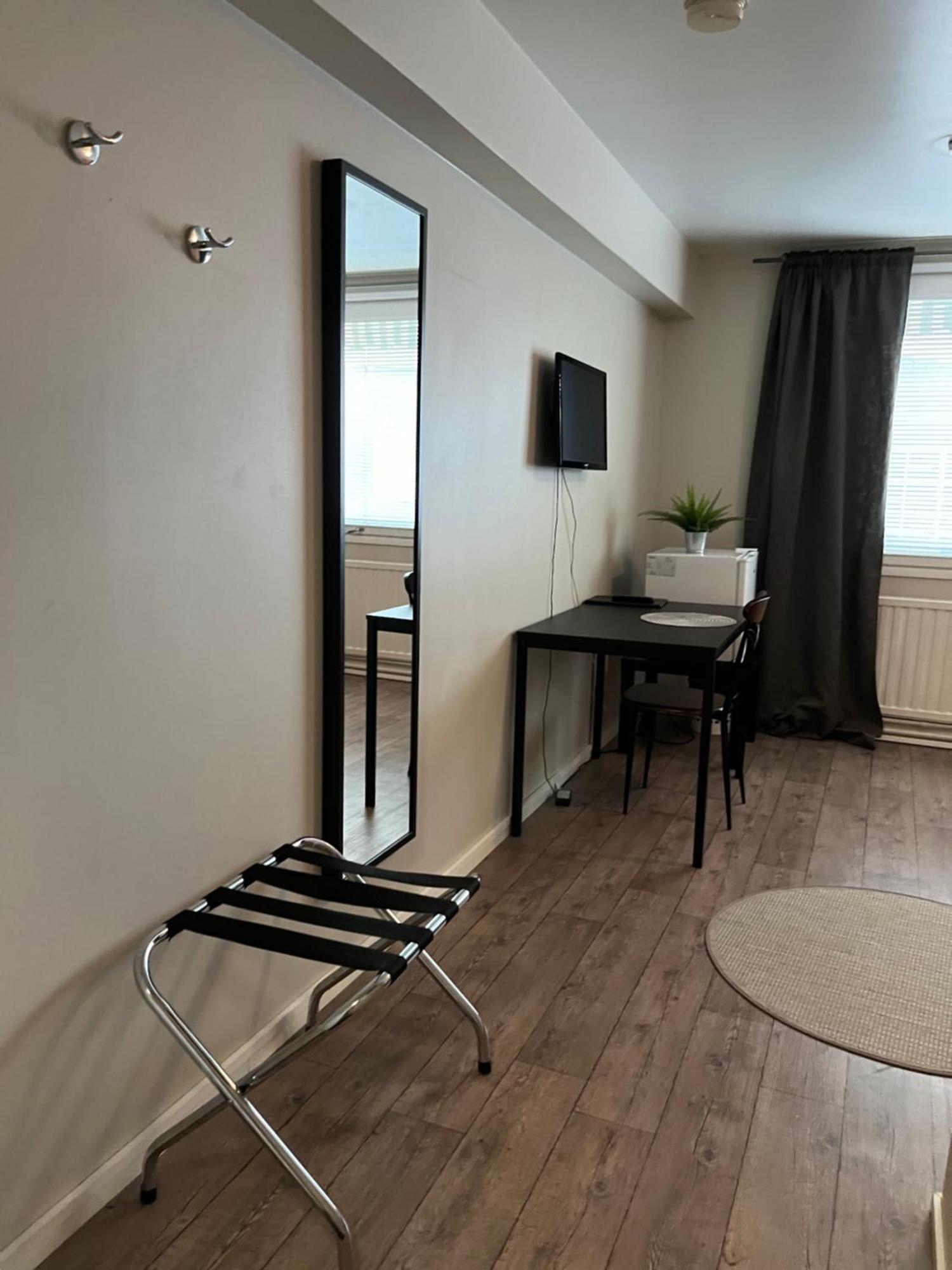 Hotelli Keskipiste Kärsämäki 外观 照片